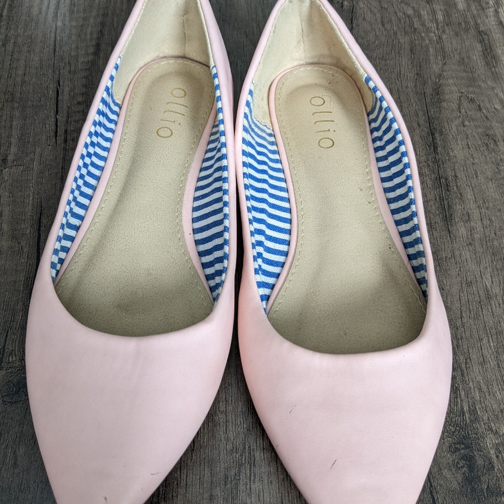 Pink flats